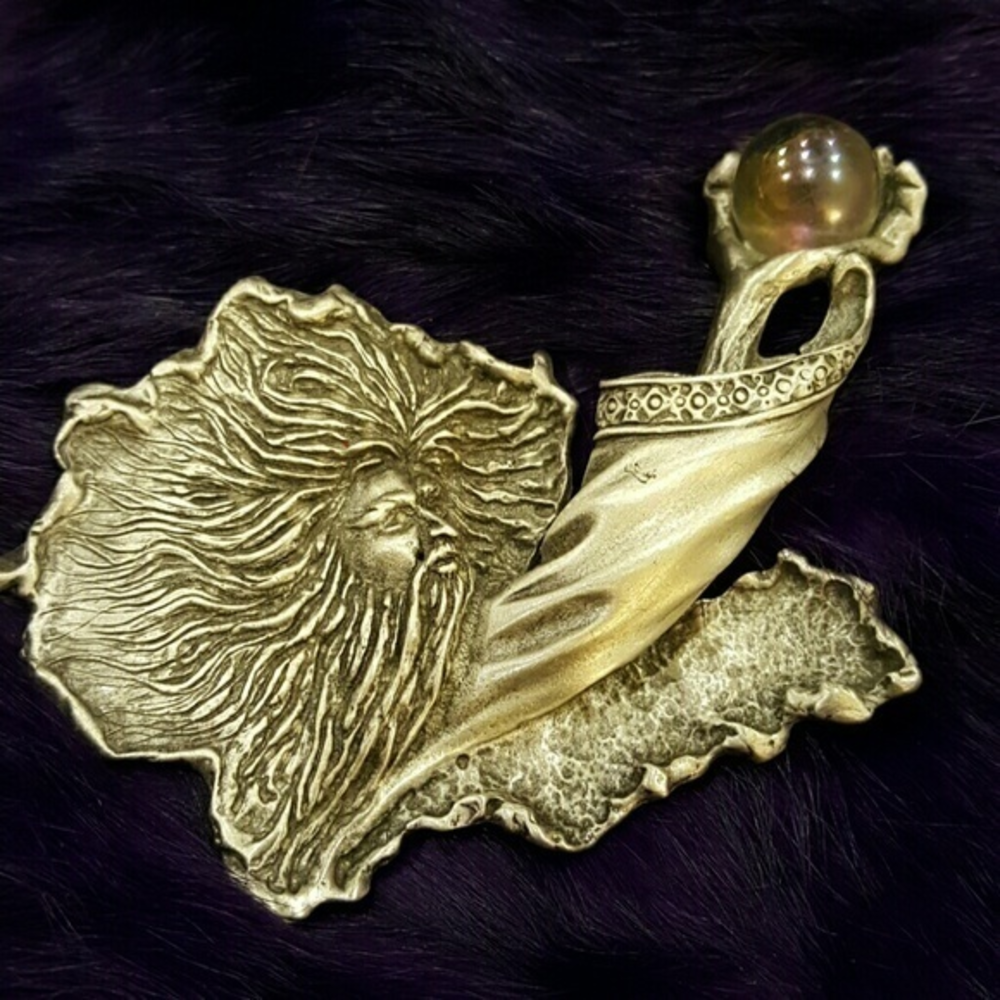 LARGE‎ VINTAGE JJ MARKED WIZARD BROOCH HARRY POTTER